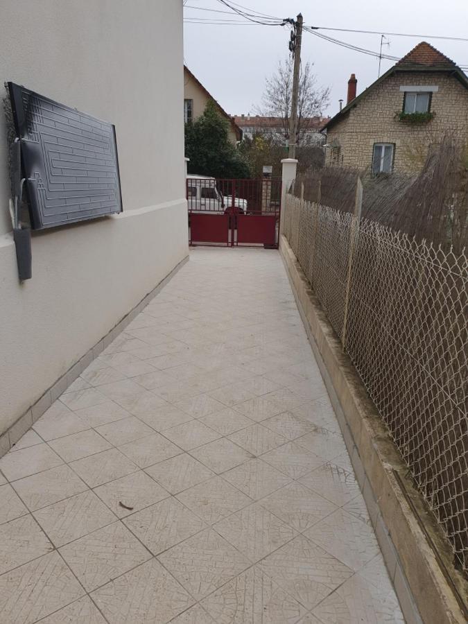 Apartment Eyssam D'or *