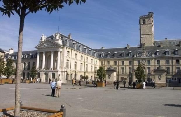 Apartment Eyssam D'or Dijon